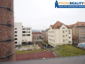Prodej bytu 2+kk, Beroun, V Zahradách, 85 m2