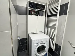 Pronájem bytu 3+kk, Praha - Malešice, Nad úžlabinou, 61 m2