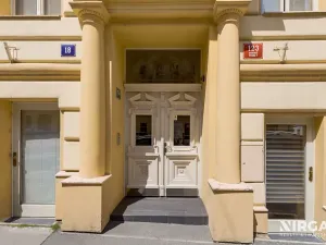 Prodej bytu 1+kk, Praha - Bubeneč, U studánky, 23 m2