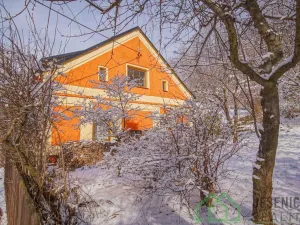 Prodej rodinného domu, Bernartice - Buková, 336 m2