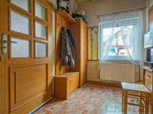 Prodej rodinného domu, Bernartice - Buková, 336 m2