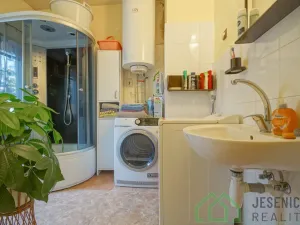 Prodej rodinného domu, Bernartice - Buková, 336 m2