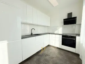 Prodej bytu 2+kk, Olomouc, tř. Míru, 55 m2