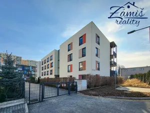 Pronájem bytu 3+kk, Kladno, Benediktínská, 78 m2