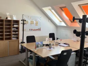 Pronájem kanceláře, Hradec Králové, Československé armády, 128 m2