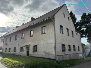 Prodej rodinného domu, Strašín, 450 m2