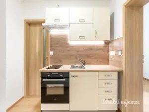 Pronájem bytu 3+kk, Praha - Ďáblice, Šenovská, 44 m2