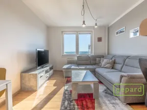 Pronájem bytu 2+kk, Praha, Štúrova, 40 m2