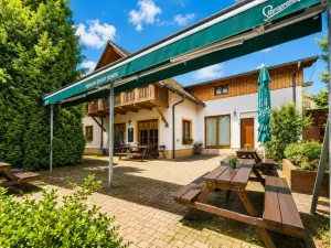 Prodej ubytování, Nový Bor - Janov, 280 m2