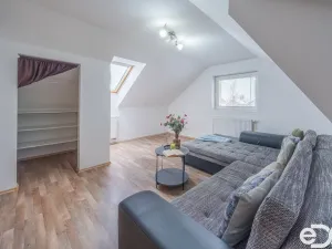 Prodej rodinného domu, Bobnice, Lipová, 171 m2