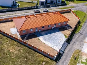 Pronájem rodinného domu, Káraný, Okružní, 110 m2