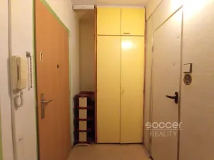 Pronájem bytu 1+kk, Praha - Troja, Písečná, 25 m2