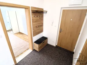 Pronájem bytu 3+kk, Brno - Žebětín, Novodvorská, 79 m2