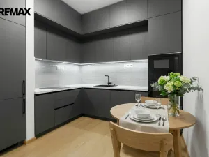 Prodej bytu 2+1, Karlovy Vary - Drahovice, Blahoslavova, 63 m2