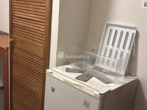 Pronájem bytu 1+kk, Praha - Horní Počernice, Mezi úvozy, 15 m2