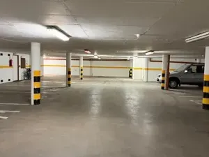 Pronájem garáže, Praha - Staré Město, Bílkova, 18 m2