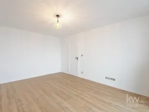 Prodej bytu 2+1, Plzeň, Železničářská, 58 m2