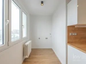 Prodej bytu 2+1, Plzeň, Železničářská, 58 m2