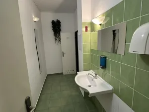 Pronájem kanceláře, Praha - Holešovice, Přístavní, 28 m2