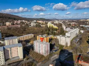 Prodej bytu 3+1, Karlovy Vary, Východní, 68 m2