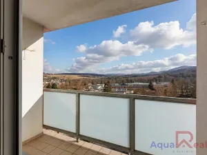 Prodej bytu 3+1, Karlovy Vary, Východní, 68 m2