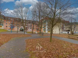 Pronájem bytu 1+kk, Kladno, Vojtěcha Lanny, 33 m2