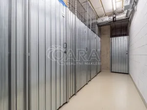 Pronájem bytu 2+kk, Praha, Azzoniho, 51 m2