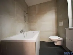 Pronájem bytu 2+kk, Ústí nad Labem - Krásné Březno, Drážďanská, 52 m2