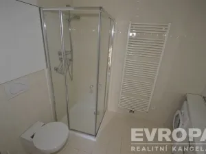 Pronájem atypického bytu, Praha - Hostivař, Na Plískavě, 47 m2