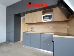 Pronájem bytu 1+kk, Brno, Horova, 36 m2