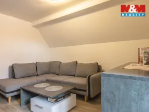 Prodej bytu 2+1, Cvikov - Cvikov II, Komenského, 48 m2