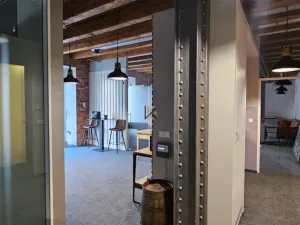 Pronájem obchodního prostoru, Praha - Holešovice, Jankovcova, 237 m2