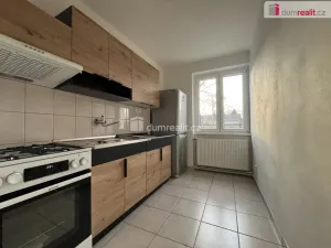 Pronájem bytu 3+1, Velvary, Chržínská, 60 m2