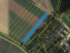 Prodej podílu pole, Telč, 1050 m2