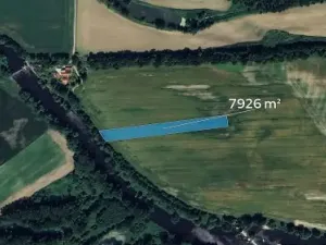 Prodej podílu pole, Štěkeň, 1981 m2