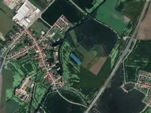 Prodej podílu pole, Komořany, 458 m2