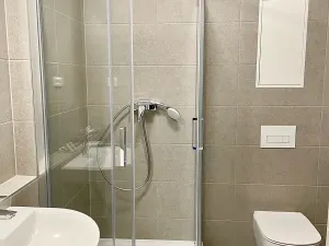 Pronájem bytu 1+kk, Praha - Dolní Měcholupy, Honzíkova, 25 m2