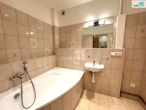 Pronájem bytu 2+kk, Praha - Vinohrady, Kouřimská, 49 m2