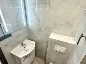 Pronájem bytu 2+kk, Karlovy Vary, Dvořákova, 38 m2