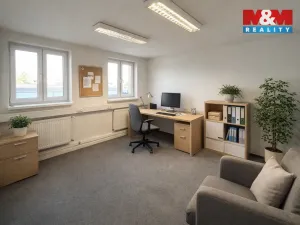 Pronájem kanceláře, Jablunkov, Žihla, 200 m2