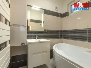 Prodej bytu 2+kk, Kosmonosy, Pionýrů, 62 m2