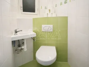 Pronájem bytu 2+kk, Praha - Nové Město, Na slupi, 50 m2