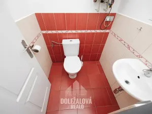 Pronájem kanceláře, Jihlava, Hybrálecká, 64 m2