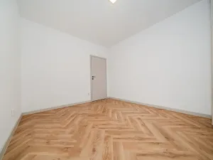 Prodej bytu 2+kk, Český Těšín, Dukelská, 61 m2