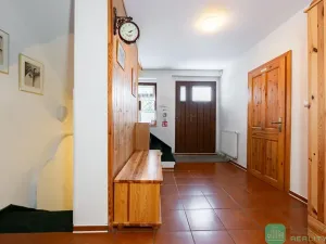 Prodej vily, Loučná pod Klínovcem, 207 m2