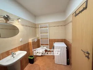 Prodej bytu 2+kk, Otrokovice, J. Jabůrkové, 65 m2