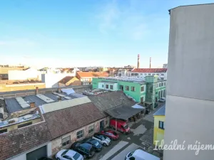 Pronájem bytu 1+kk, Brno, Stará, 32 m2