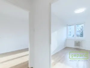 Pronájem bytu 3+1, Praha, Hrusická, 73 m2