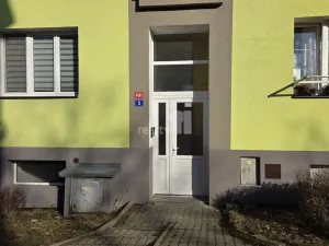 Prodej bytu 2+1, Kynšperk nad Ohří, Jana Nerudy, 52 m2