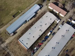 Prodej výrobních prostor, Křepice, 1115 m2